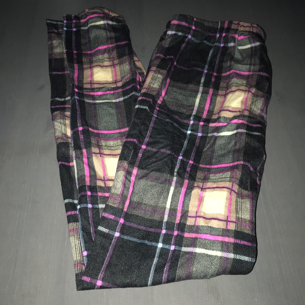 4 For $10 Leggings 1797